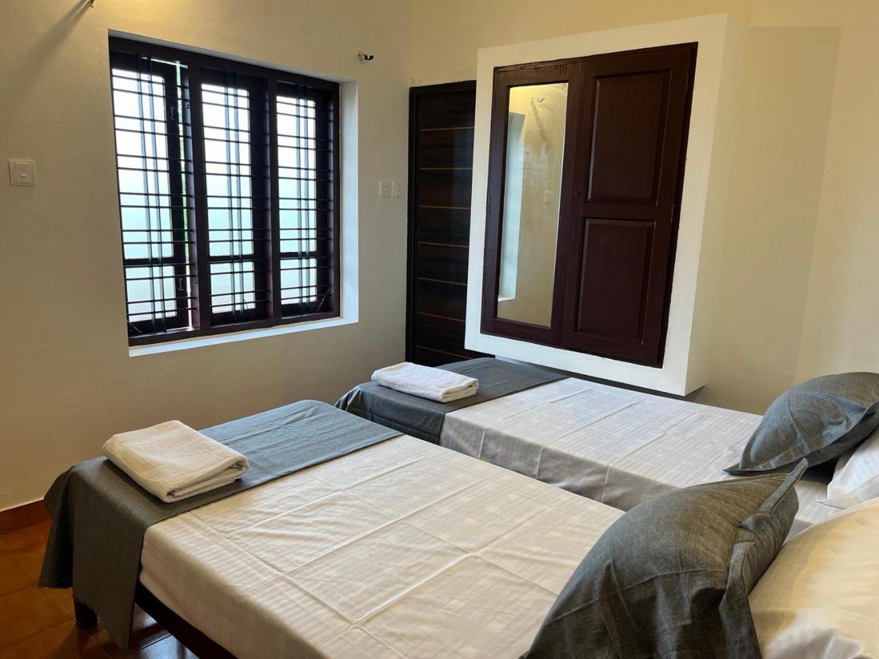 Bava Beach Resort & Retreat Center Варкала Екстериор снимка