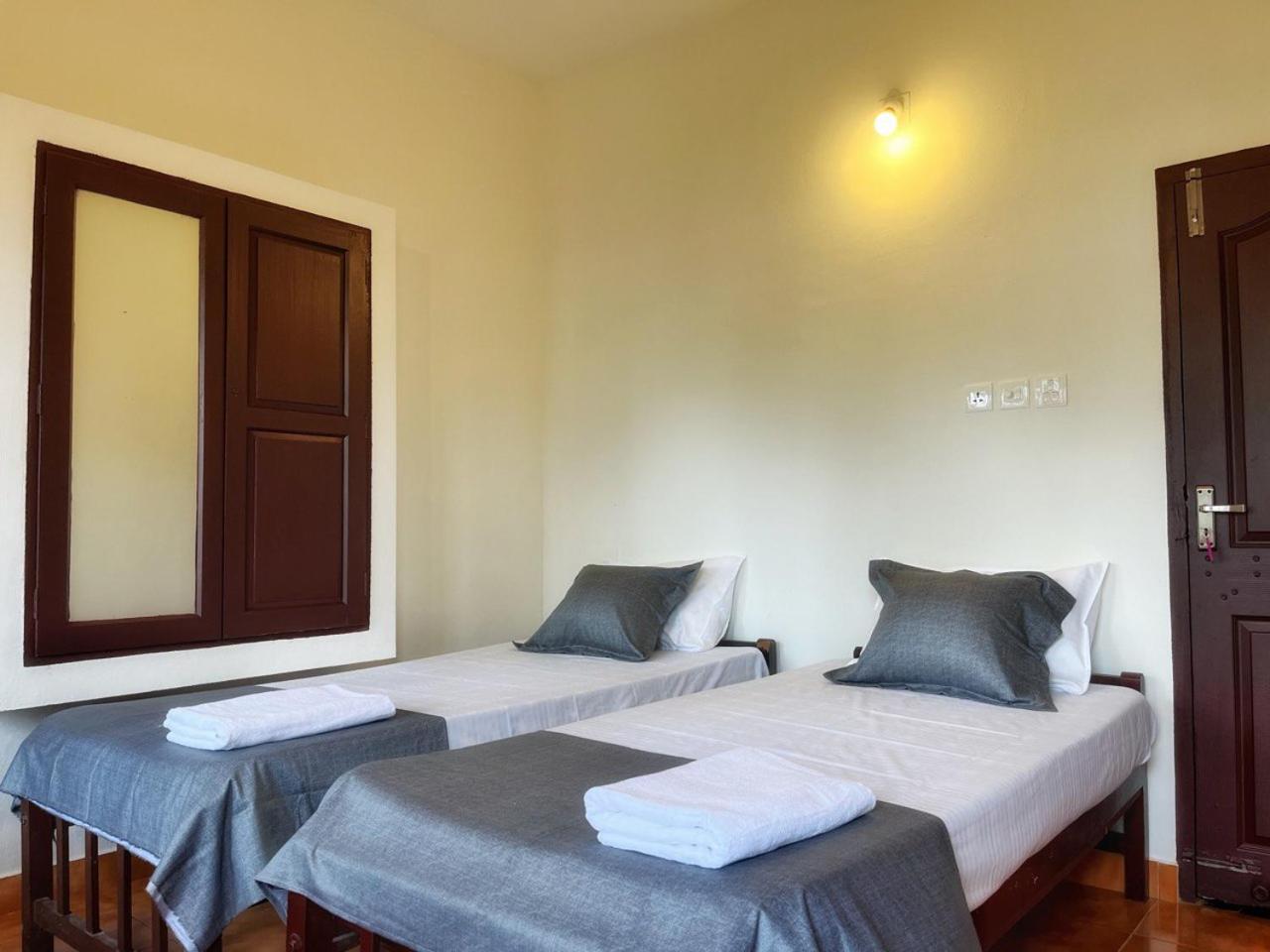 Bava Beach Resort & Retreat Center Варкала Екстериор снимка