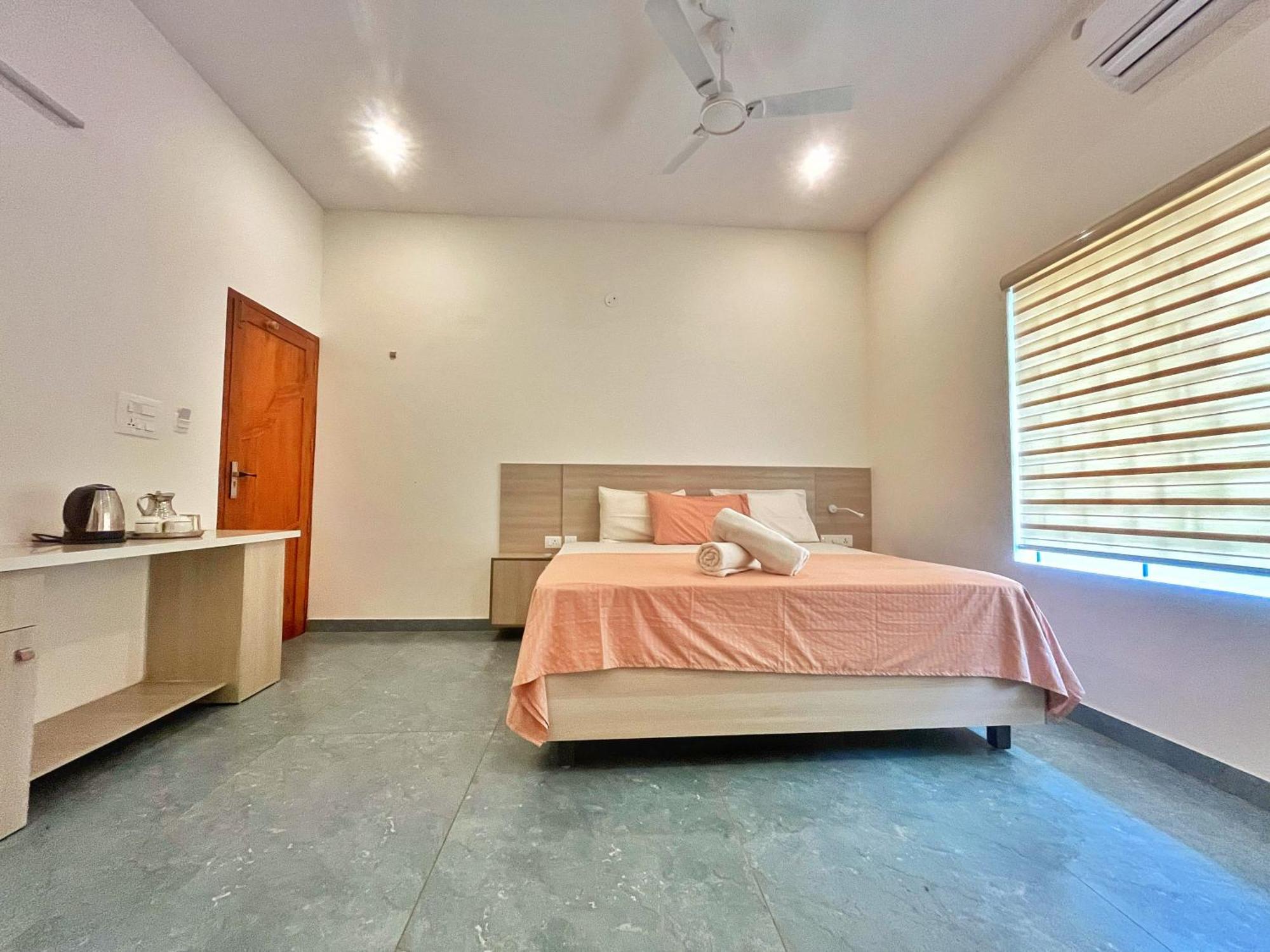Bava Beach Resort & Retreat Center Варкала Екстериор снимка