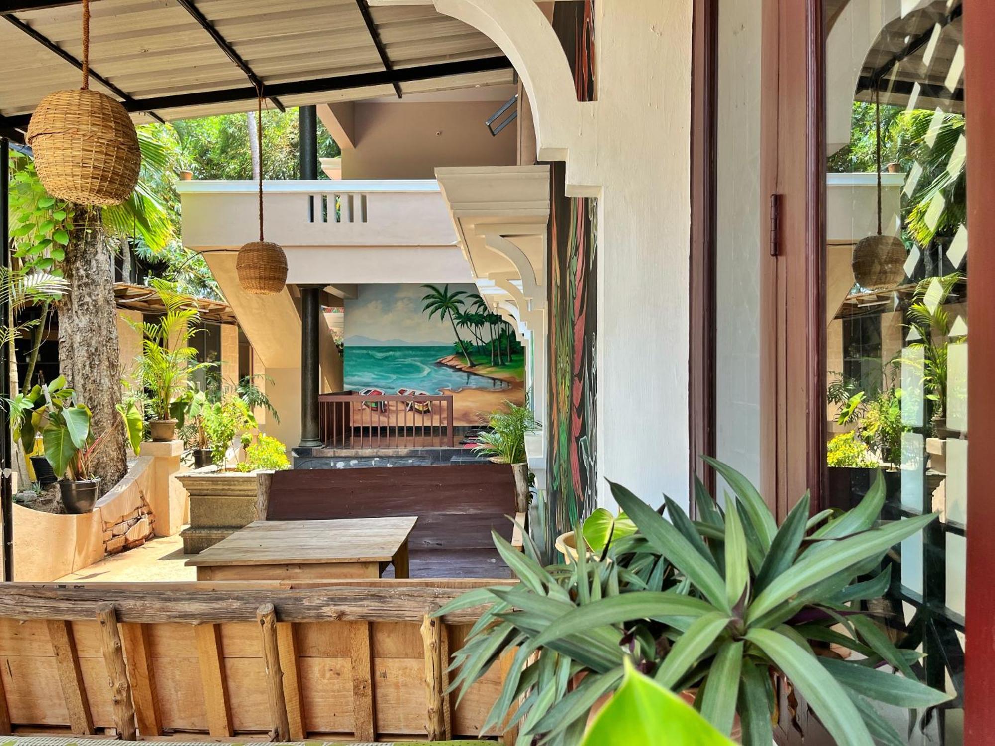 Bava Beach Resort & Retreat Center Варкала Екстериор снимка