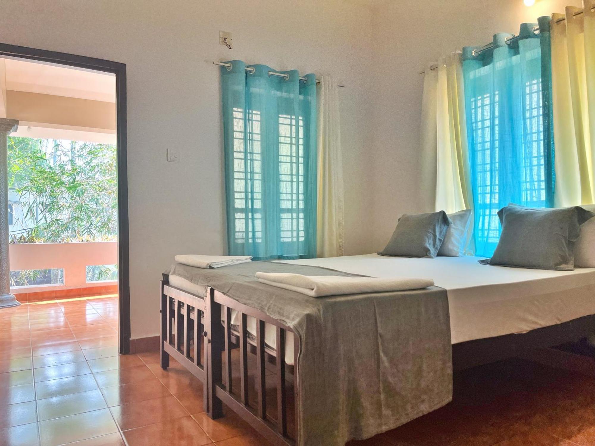 Bava Beach Resort & Retreat Center Варкала Екстериор снимка