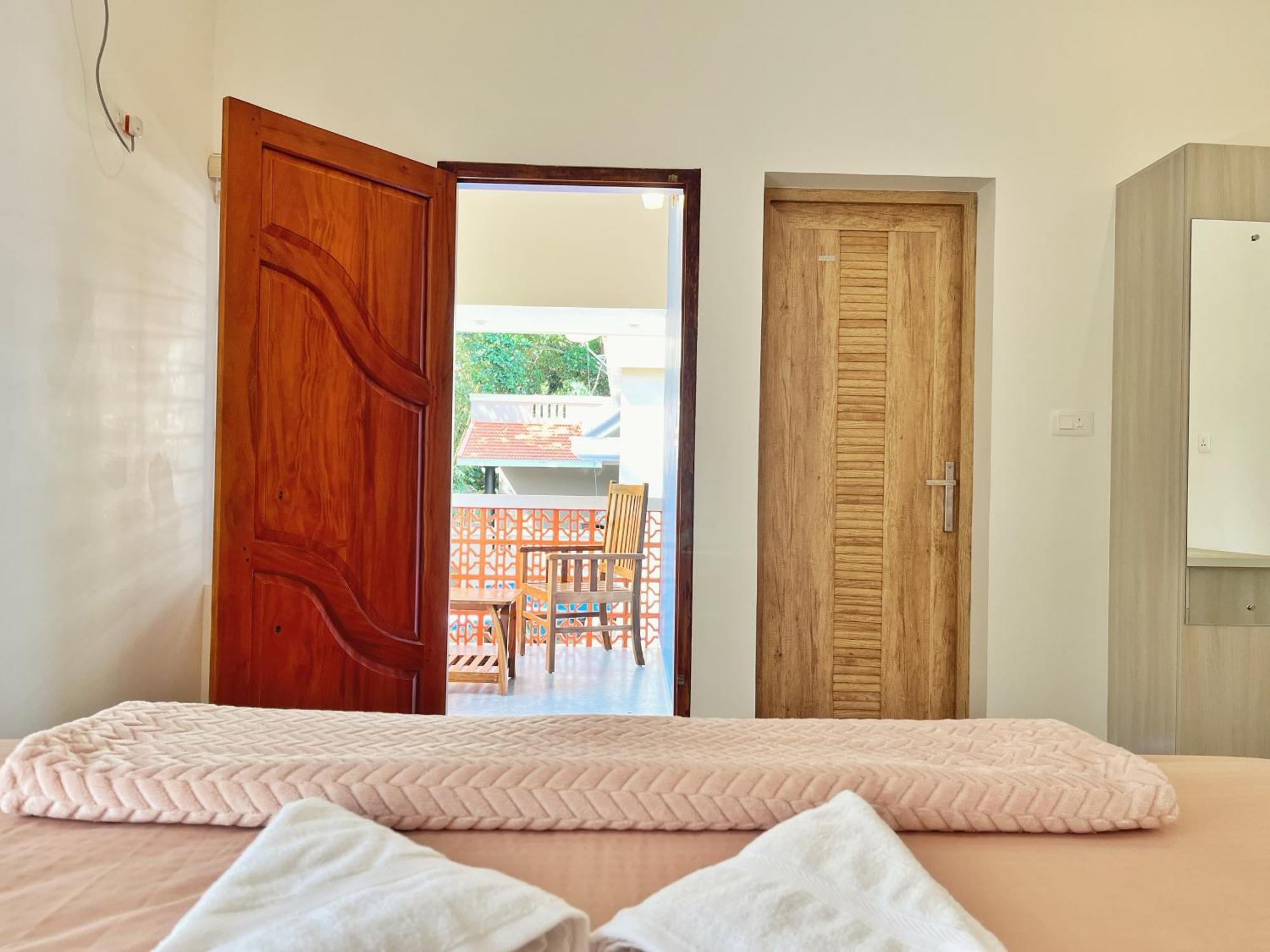 Bava Beach Resort & Retreat Center Варкала Екстериор снимка