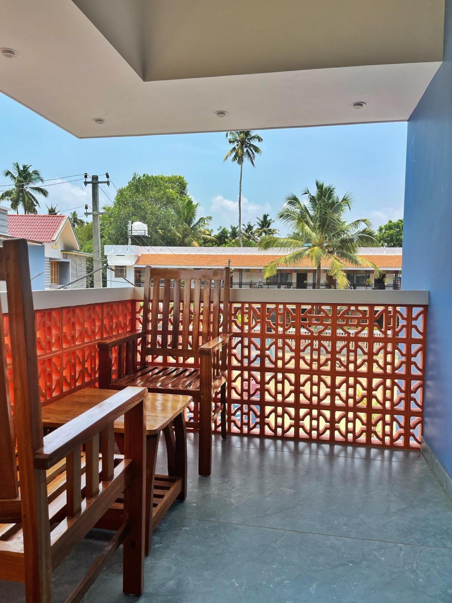 Bava Beach Resort & Retreat Center Варкала Екстериор снимка