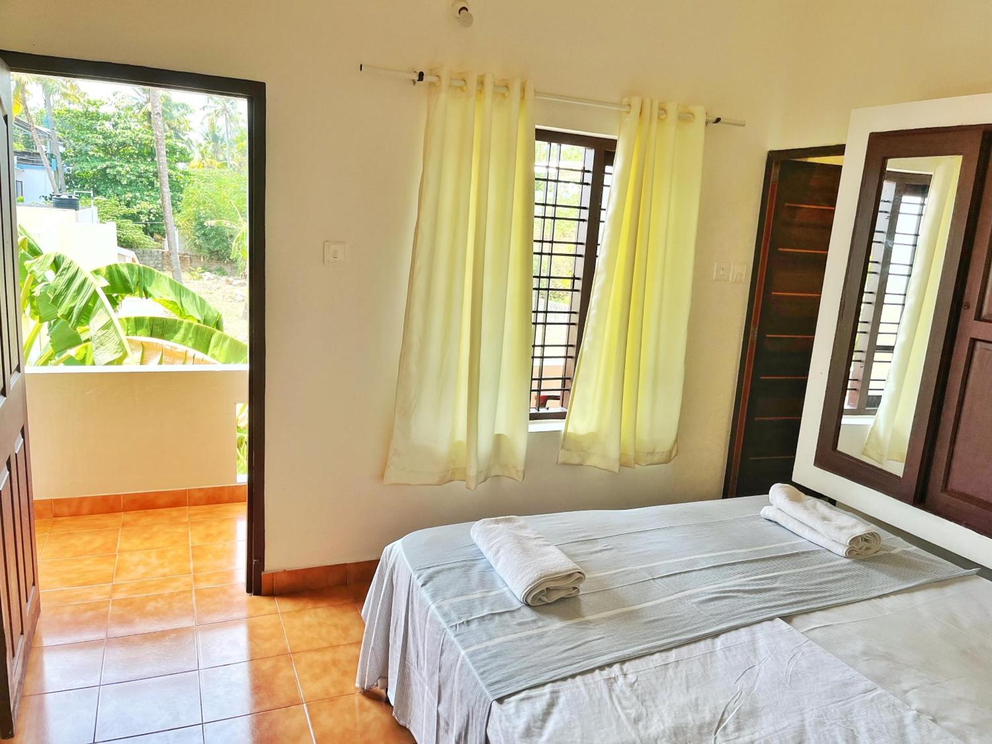 Bava Beach Resort & Retreat Center Варкала Екстериор снимка